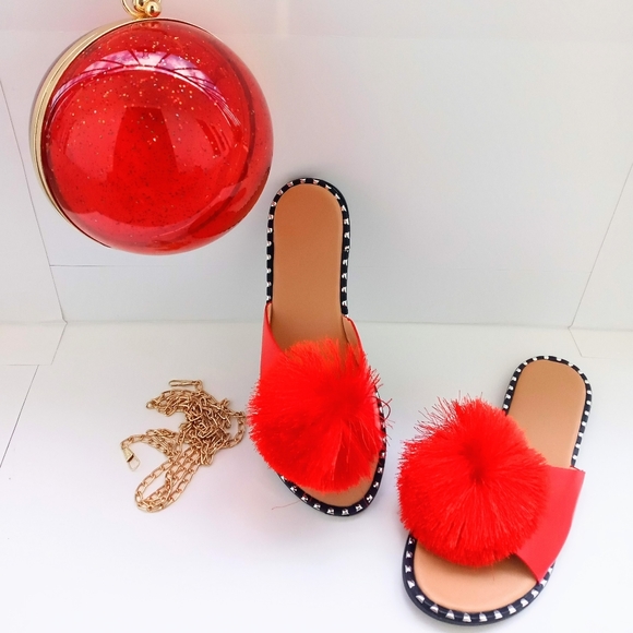 Slipper set - Picture 2 of 4